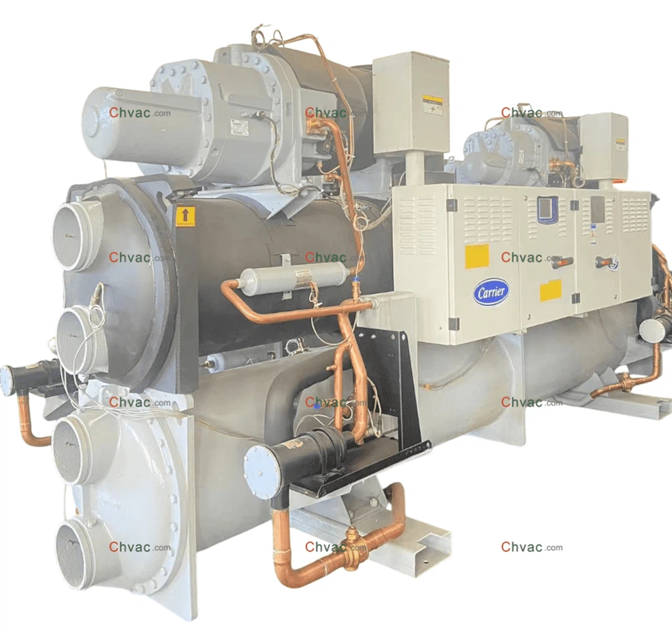 350 TR Carrier 30XW1352 refrigeratore raffreddato ad acqua